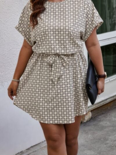 Plus Round Neck Printed Batwing Sleeve Loose Dress