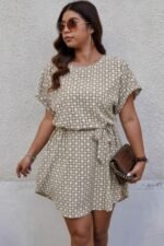 Plus Round Neck Printed Batwing Sleeve Loose Dress - Image 4
