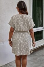 Plus Round Neck Printed Batwing Sleeve Loose Dress - Image 5