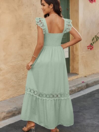 Solid Sleeveless Lace Patchwork Textured Dress Solid Sleeveless Lace Patchwork Textured Dress