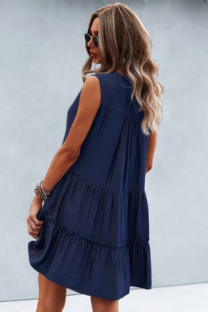 Solid v neck flat collar tiered shift dress - image 4