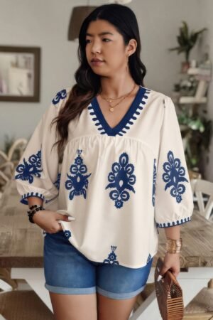 Plus V Neck Geo Print Puff Sleeve Blouse Plus V Neck Geo Print Puff Sleeve Blouse