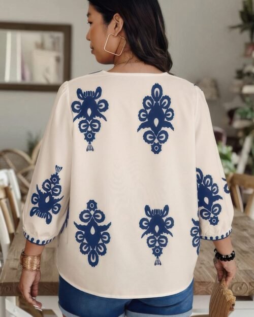 plus v neck geo print puff sleeve blouse