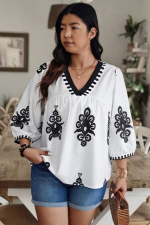 Plus V Neck Geo Print Puff Sleeve Blouse Plus V Neck Geo Print Puff Sleeve Blouse