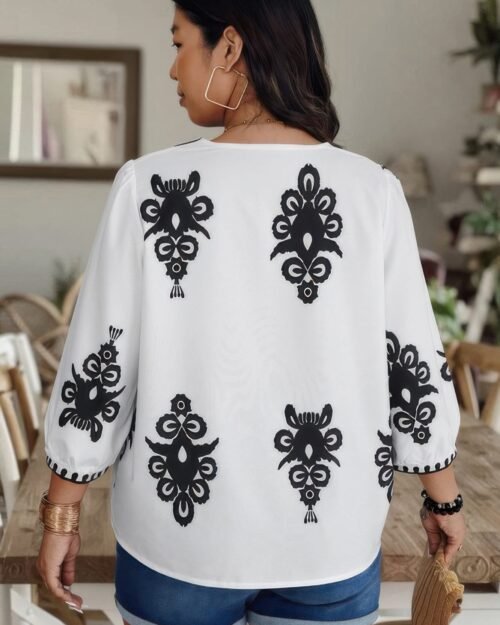 plus v neck geo print puff sleeve blouse