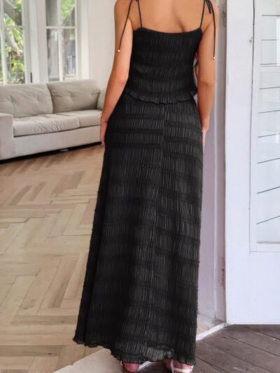 Strappy Maxi Skirt & Crop Top Co-ord Set – Summer Outfit Strappy Maxi Skirt & Crop Top Co-ord Set – Summer Outfit