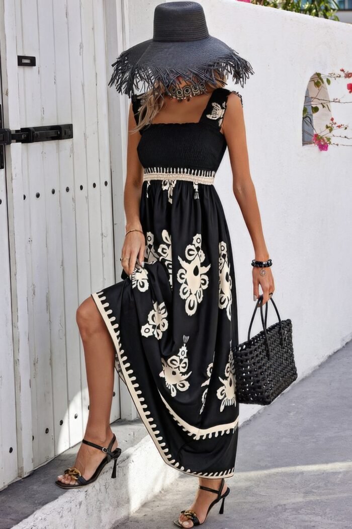 Sleeveless square neck a line smocked shirred dress - image 8