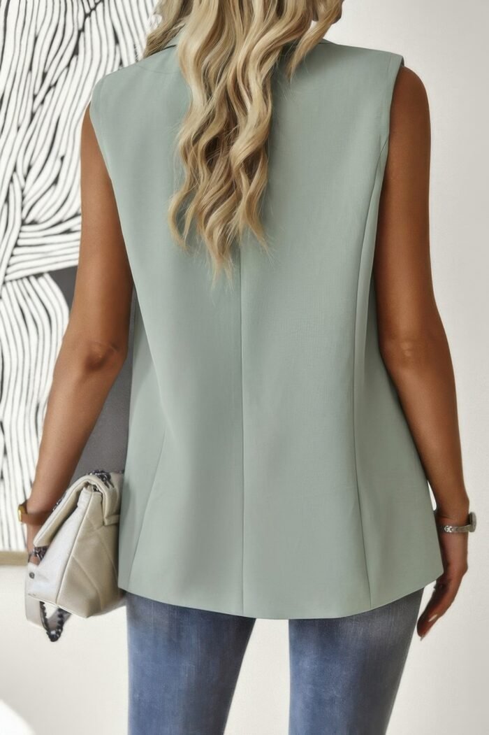 Sleeveless solid pockerts button front open suit - image 5