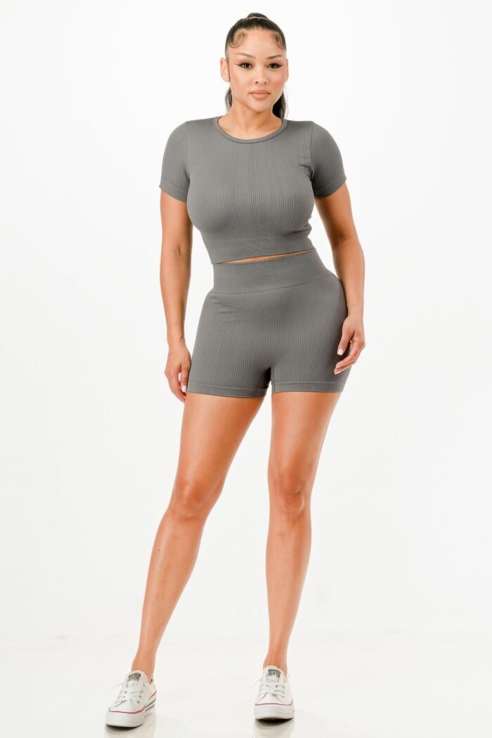 Ribbed Seamless T-shirt And Bike Shorts Set - Image 2