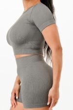 Ribbed Seamless T-shirt And Bike Shorts Set - Image 9