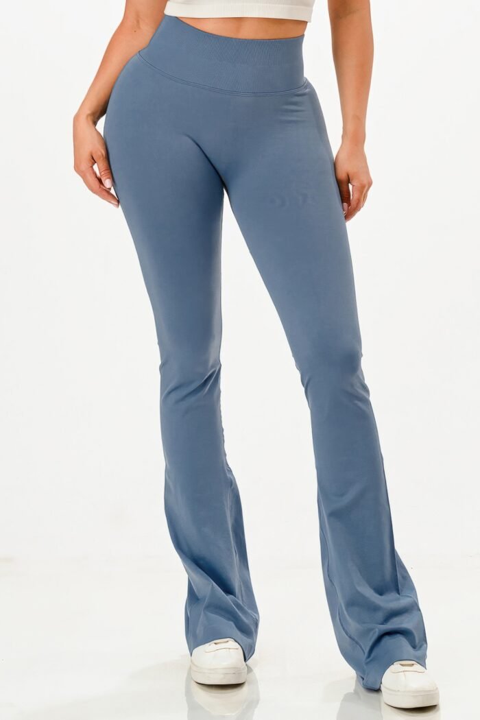 Premium Seamless Bell Bottom Work Out Flare Pants - Image 4