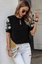 Floral Keyhole Neckline Puff Sleeve Blouse
