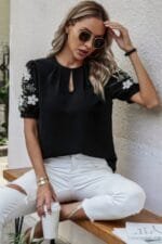 Floral Keyhole Neckline Puff Sleeve Blouse