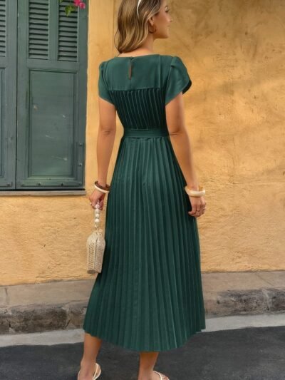 Solid Pleated Belt Short Puff Sleeves Fit Dress Solid Pleated Belt Short Puff Sleeves Fit Dress