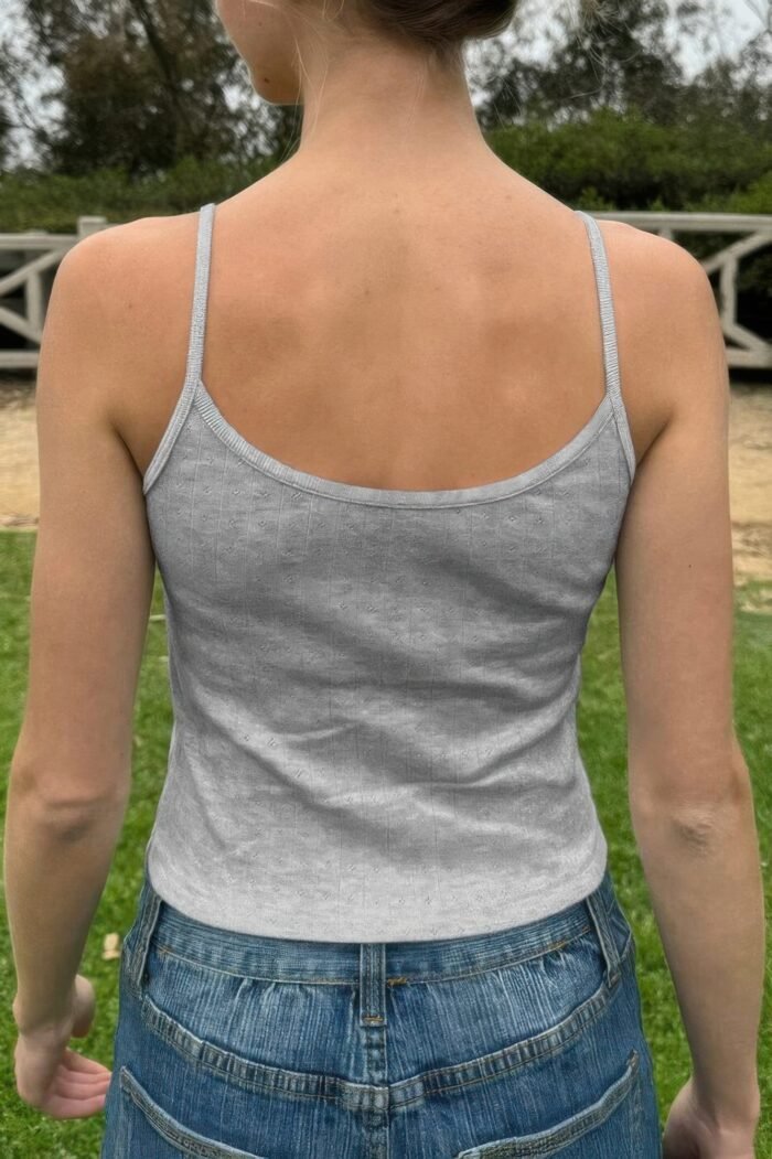 Solid Sleeveless Fit Low Back Tank Tee - Image 9