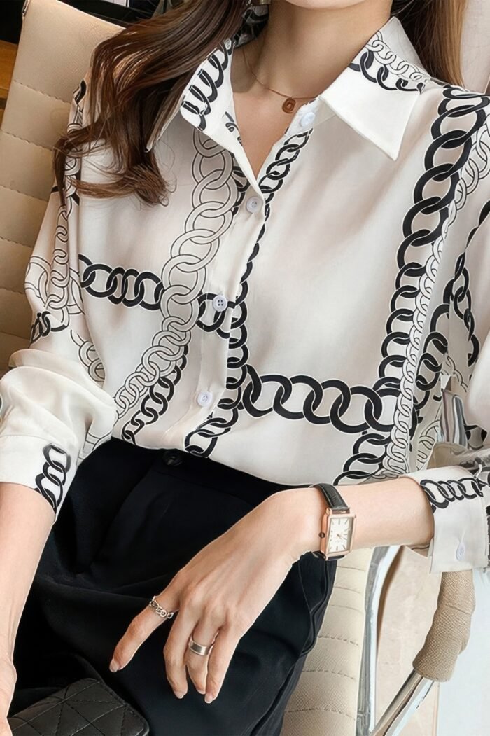Chain Print Drop Shoulder Loose Fit Blouse - Image 6