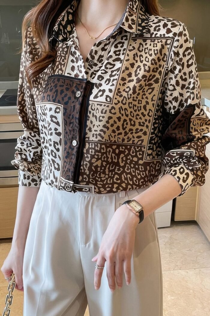 Chain Print Drop Shoulder Loose Fit Blouse - Image 14