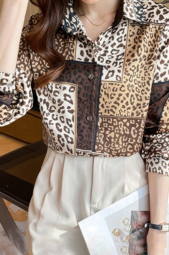 Chain Print Drop Shoulder Loose Fit Blouse - Image 15