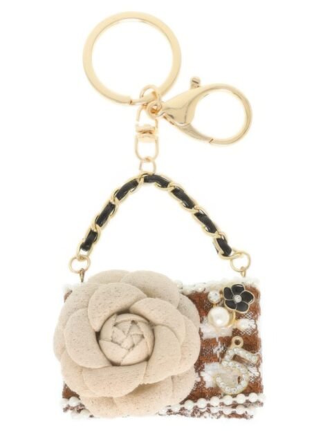 Fashionista Rose Pearl Charm Keychain