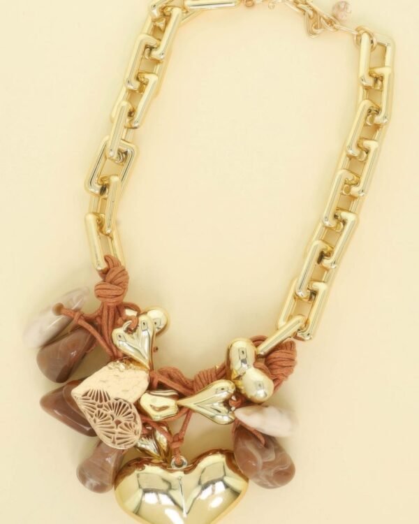 Stone Theme Necklace With Heart Pendants
