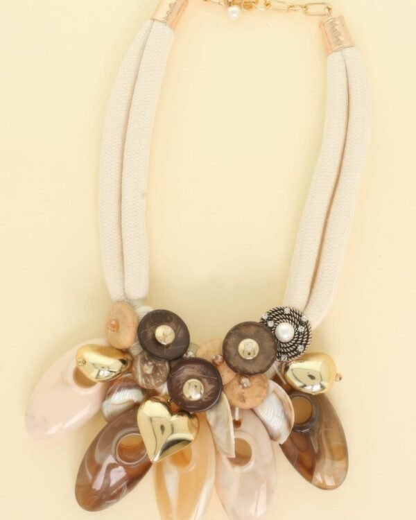 Stone Theme Necklace With Wood Discs