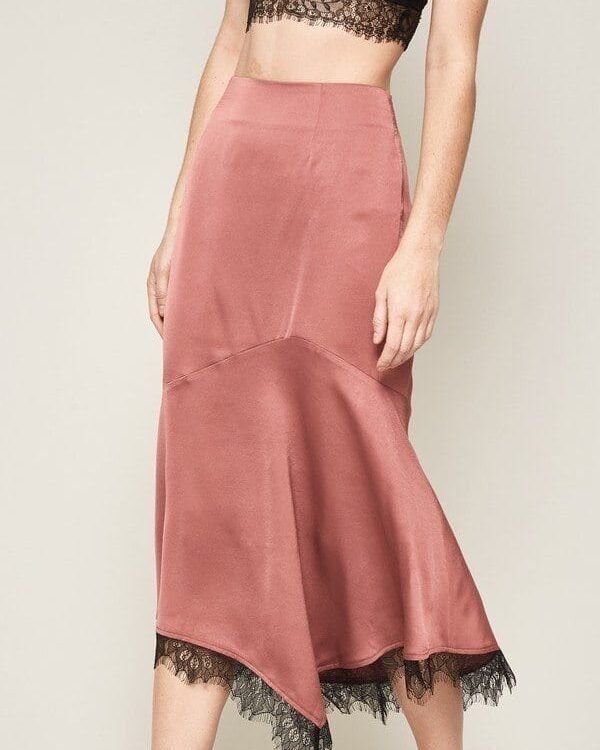 A Solid Woven Midi Skirt