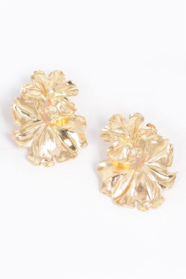 Metal Vintage Earring