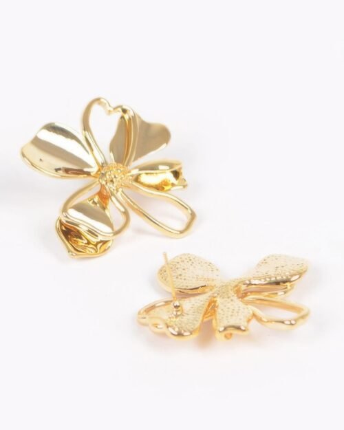 metal flower earring