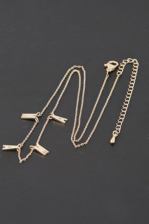 Mama Chain Necklace