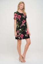 Short-sleeved Knee-length Dress