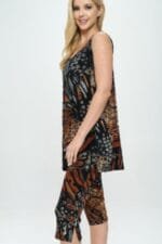 Round Neck Tank Top And Capri Pants Set