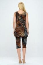 Round Neck Tank Top And Capri Pants Set