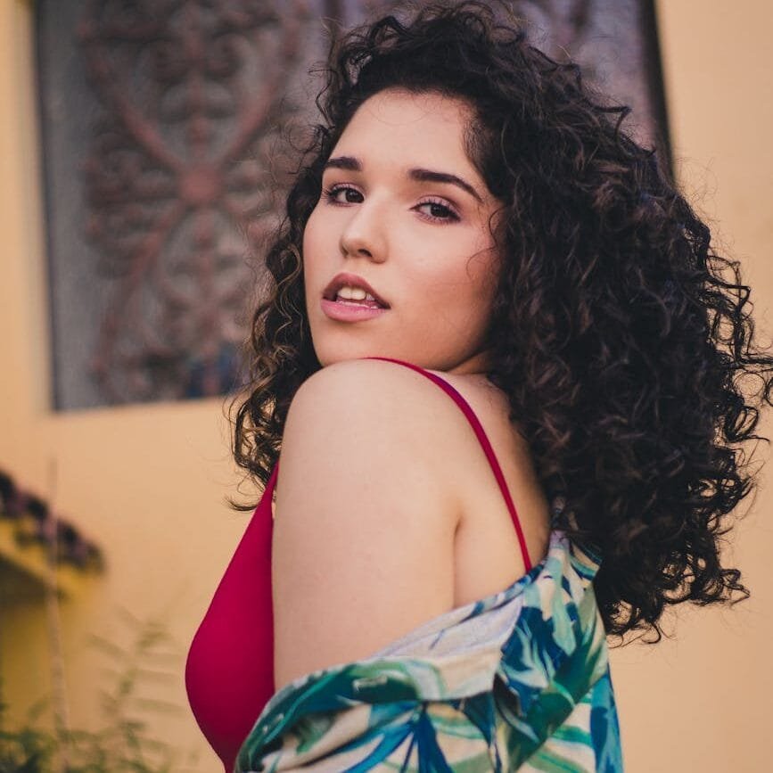 Women’s wardrobe essentials outfits