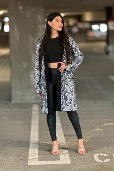 Big Button-down Long Sleeve Snake Print Cardigan