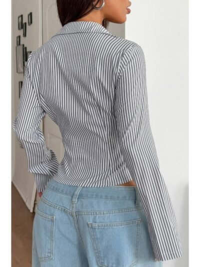 Women’s Slim Fit Striped Button-Down Shirt Women’s Slim Fit Striped Button-Down Shirt