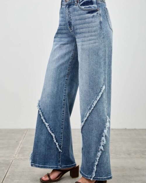 mid rise wide frayed seam