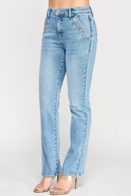High Rise Straight With Button Pocket High Rise Straight With Button Pocket