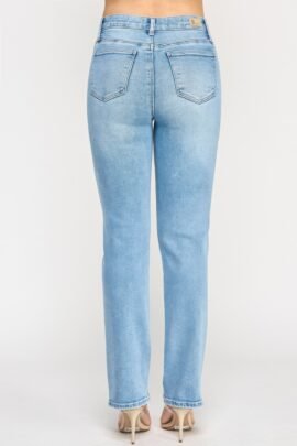 High Rise Straight With Button Pocket High Rise Straight With Button Pocket