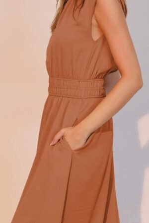 Matte Crepe Ruched Elastic Midi Dress Matte Crepe Ruched Elastic Midi Dress