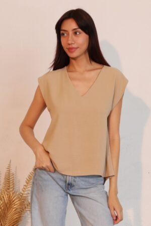 Matte Crepe Low Back Loose Top Matte Crepe Low Back Loose Top