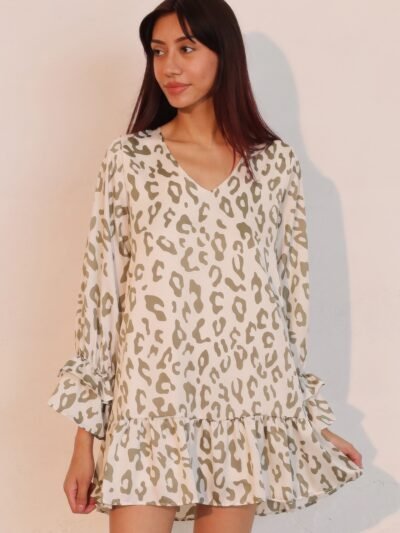 Simple Leopard Dress With Ruffle Cuff Simple Leopard Dress With Ruffle Cuff