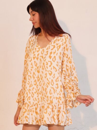 Simple Leopard Dress With Ruffle Cuff Simple Leopard Dress With Ruffle Cuff