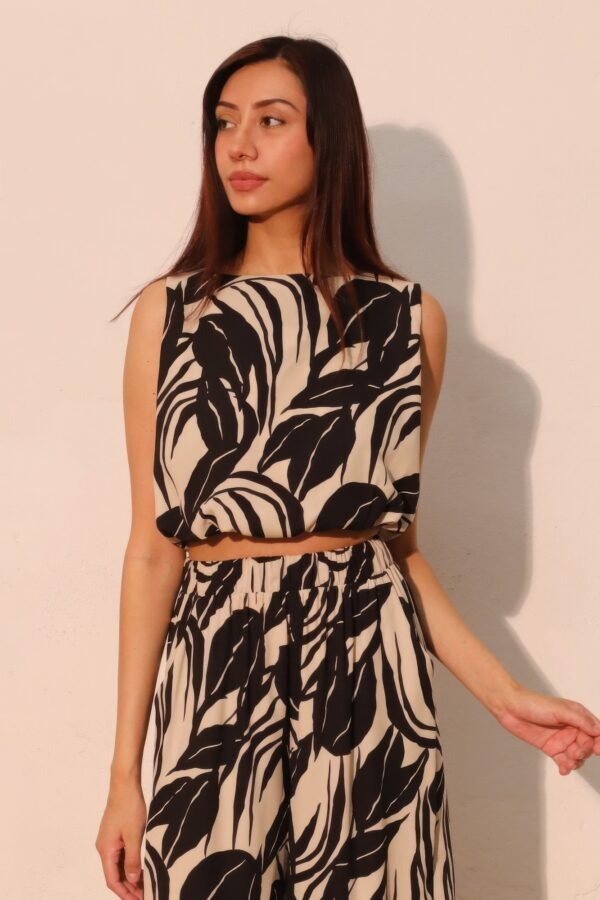 Lucca Leaf Bubble Crop Top