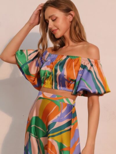 Isla Tropical Satin Bubble Sleeve Crop Top Isla Tropical Satin Bubble Sleeve Crop Top