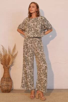Olive Vine Pocket Pants Olive Vine Pocket Pants