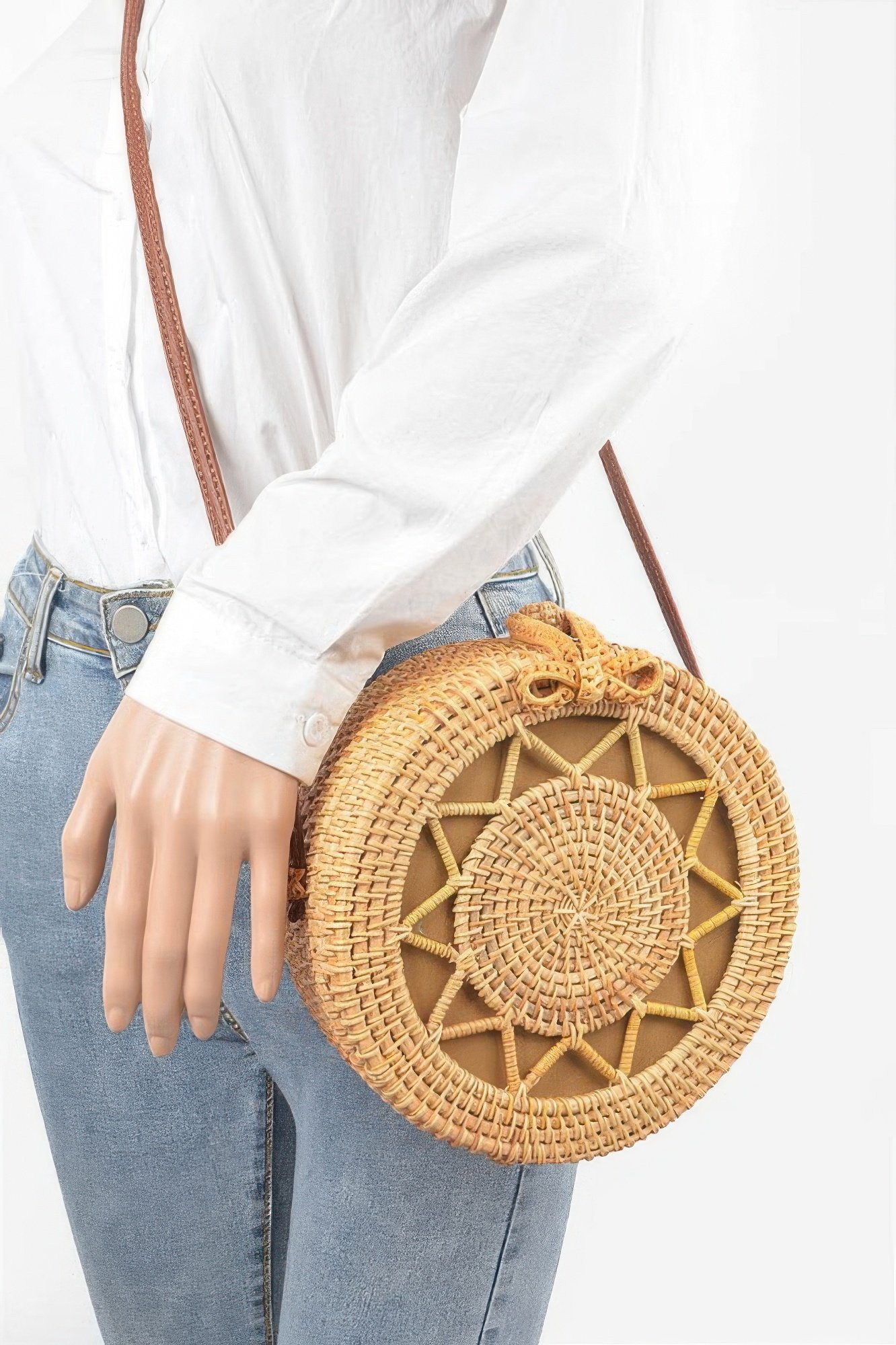Bamboo Round Crossbody Bag Bamboo Round Crossbody Bag