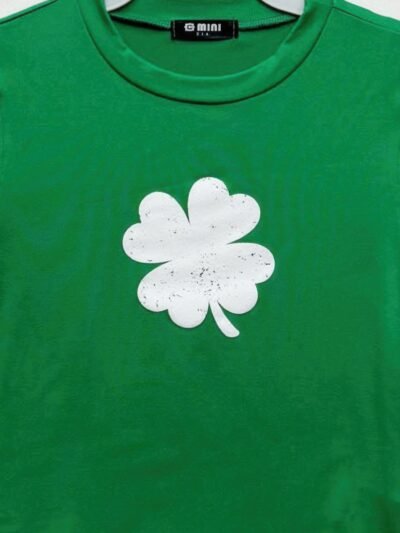 Four Leaf Clover Graphic Print Cotton Top Four Leaf Clover Graphic Print Cotton Top