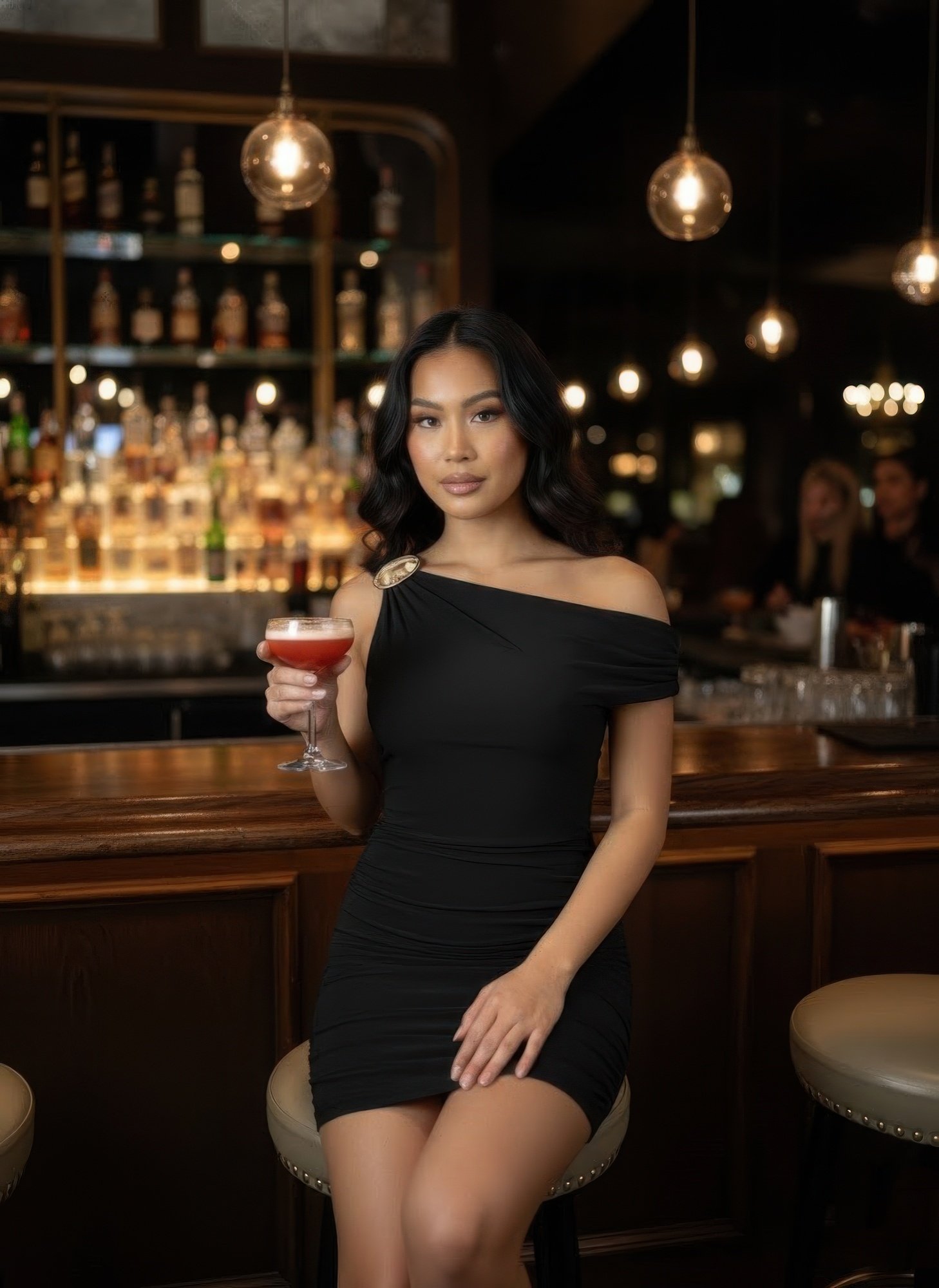 the right shoulder is gathered mini dress - image 3