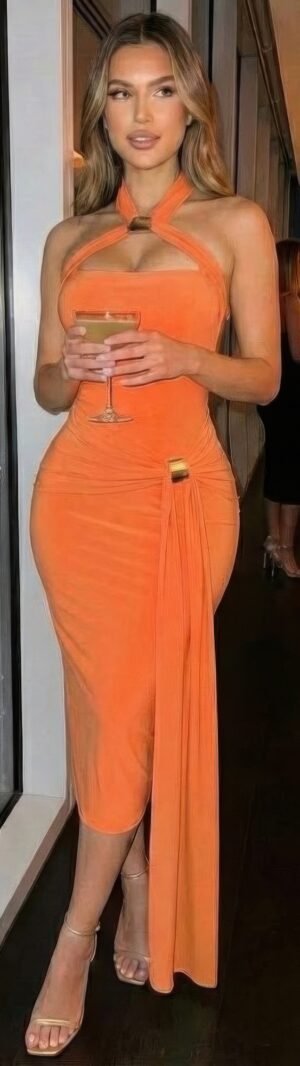 Halter-style Bodycon Midi Dress Halter-style Bodycon Midi Dress
