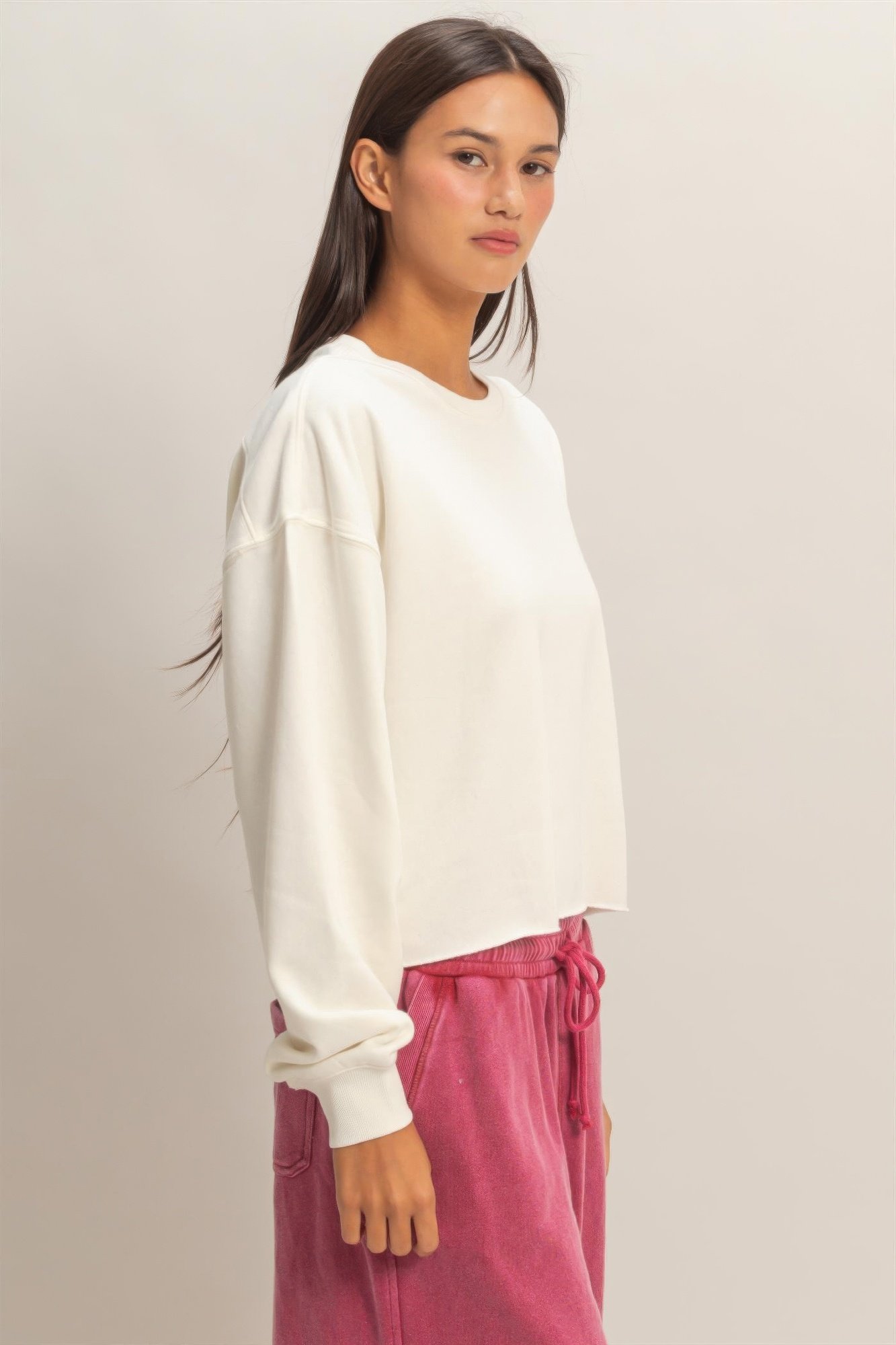 Cropped Mineral Wash Sweatshirt Cropped Mineral Wash Sweatshirt - Image 28
